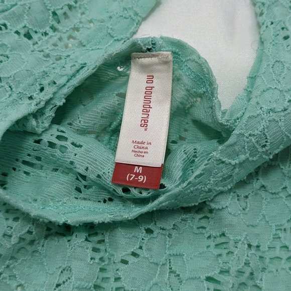 No Boundaries Women's Medium 7-9 Bright Teal Blue Lace Short Sleeve Peplum Top - Picture 5 of 12